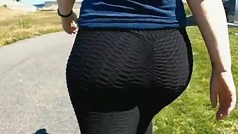 Public Playtime With A Curvy Mom In Leggings