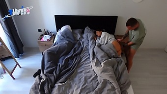 Nevlastná Mama Je V Prdeli Nevlastným Synom Pred Nevlastným Otcom