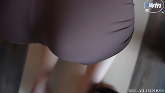 Unintentional Gym Encounter Leads To Stepsister'S Deepthroat And Intense Climax