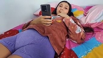 Rosibel, The Adorable Stepdaughter, Surprises Her Stepfather With A Condomless Encounter
